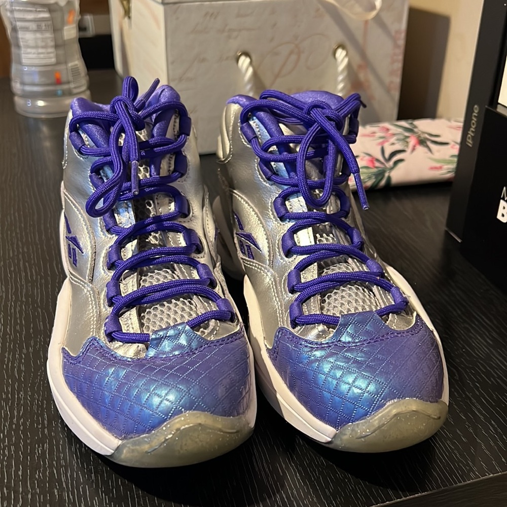 Reebok Questions - Picture 6 of 7